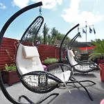Bed & Breakfast La Peniche - Bed And Bicycle - Mortes Aigues-Mortes
