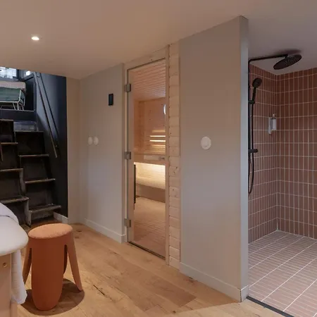 住宿加早餐酒店 La Peniche - Bed And Bicycle - Mortes 艾格-莫尔特