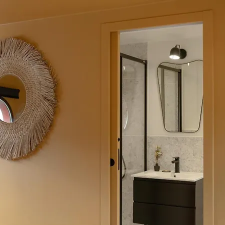 La Peniche - Bed And Bicycle - Mortes 4*