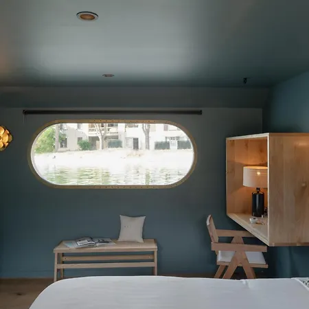 La Peniche - Bed And Bicycle - Mortes 4*